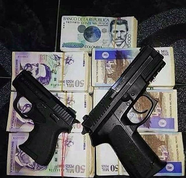 La plata o la&nbsp;vida?