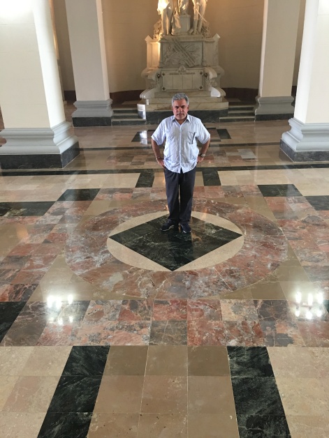 Enrique y Elizabeth.